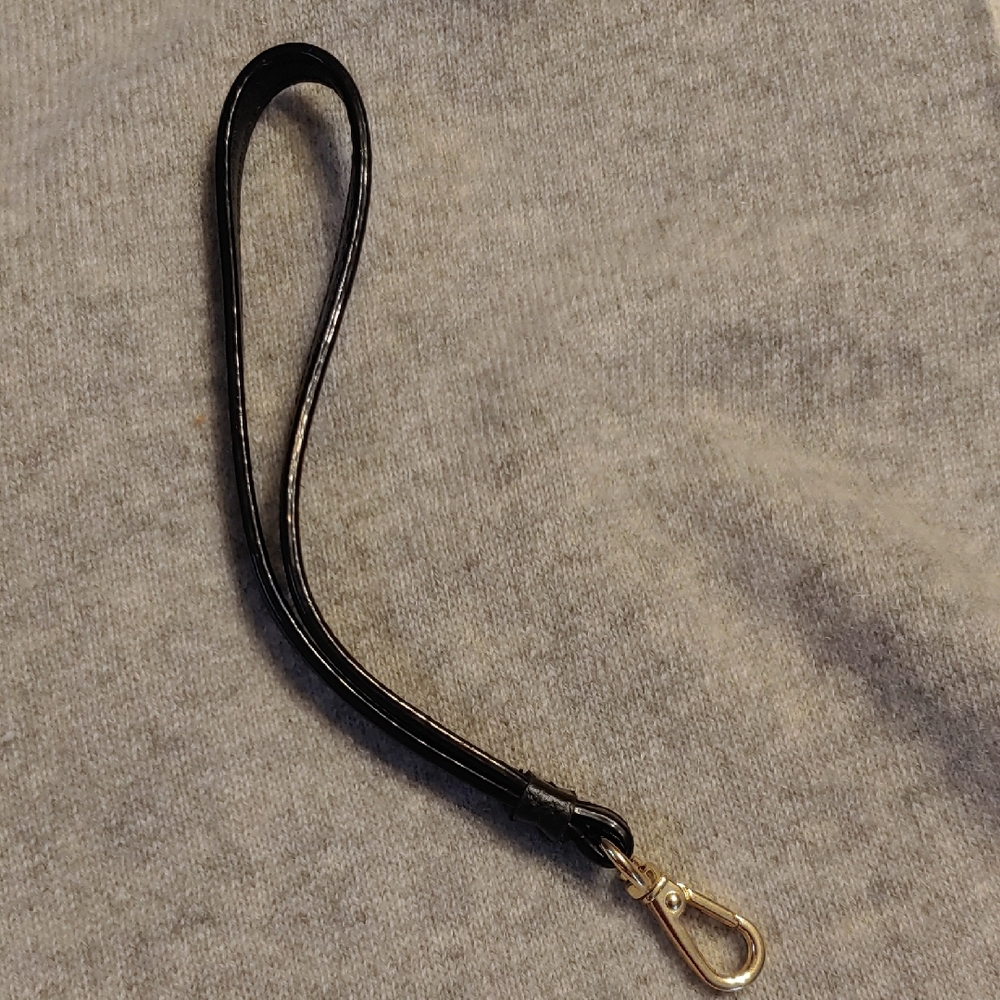 Elegant Black Leather Wrist Strap - New
